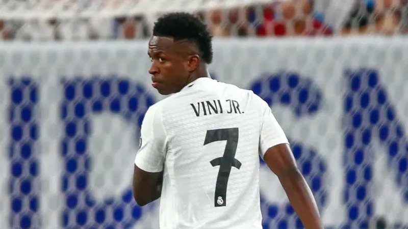 Tự nhiên cái tên này lại mất đi tầm ảnh hưởng tại Bernabeu Vinicius Junior đối mặt áp lực tại Bernabeu